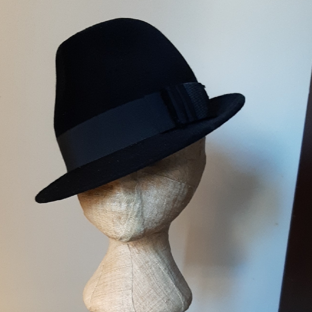 New Ladies Philip Treacy London Black Fedora Hat 100% Velour - Picture 2 of 13